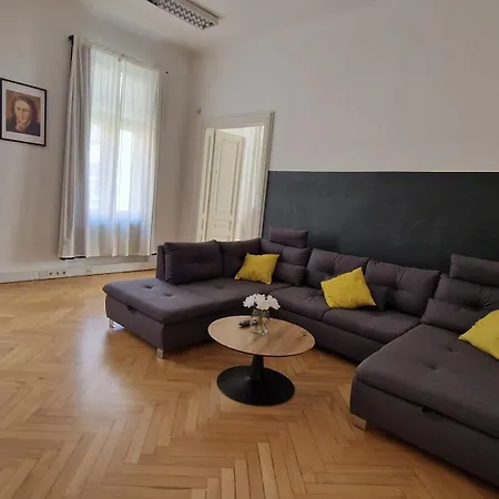 Pri Juliji Apartment Ljubljana