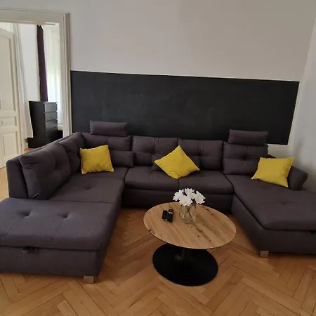 Pri Juliji Apartment Ljubljana